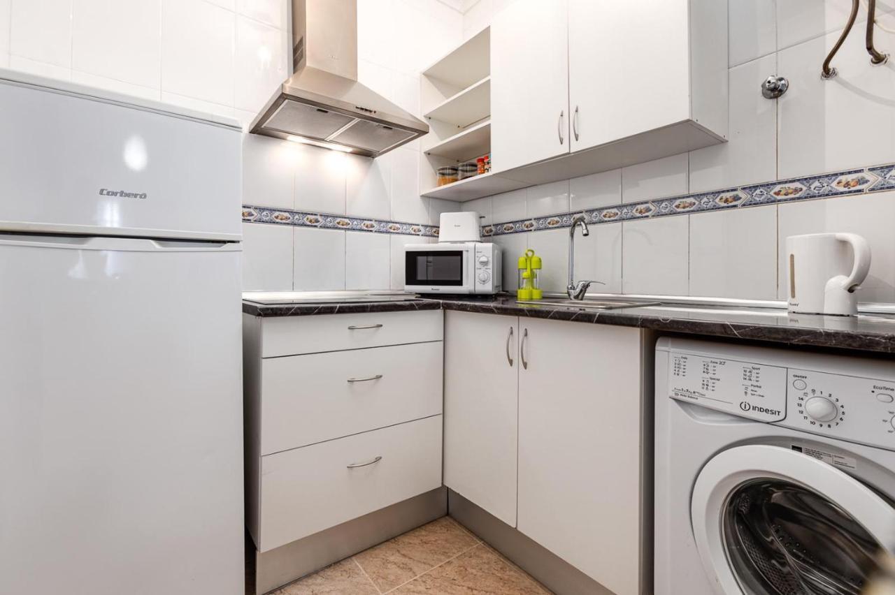 Bonito Apartamento De Dos Habitacion Y Piscina Торевьиа Экстерьер фото