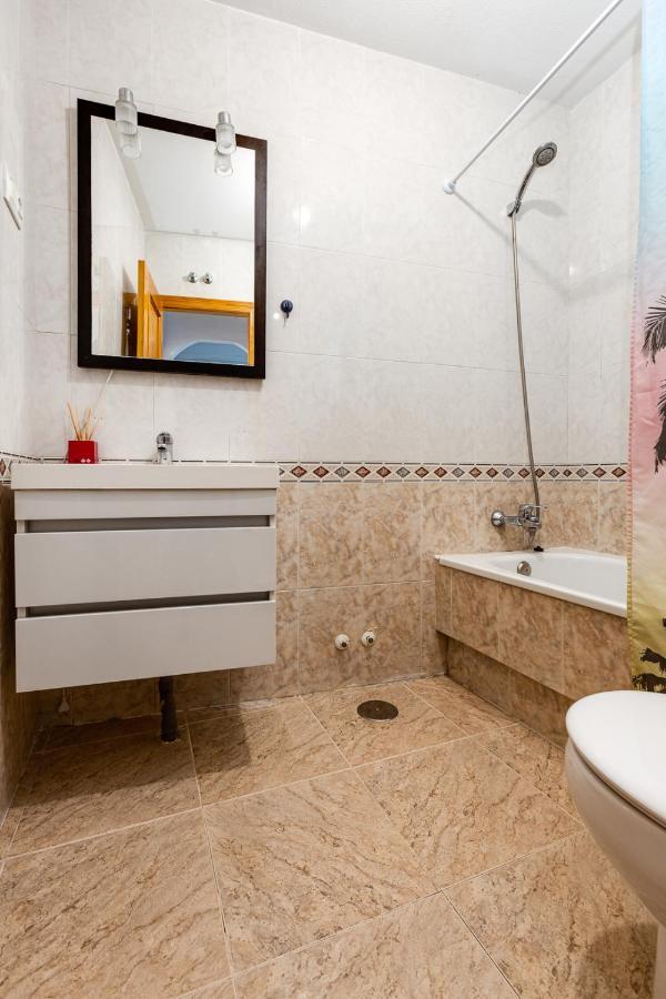 Bonito Apartamento De Dos Habitacion Y Piscina Торевьиа Экстерьер фото